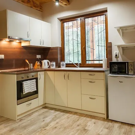 Maly Sokol Chalet Smižany