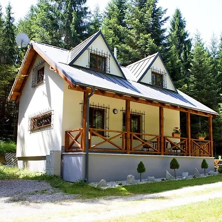 Maly Sokol * Szepessümeg