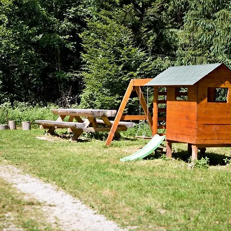 Maly Sokol Chalé Smižany