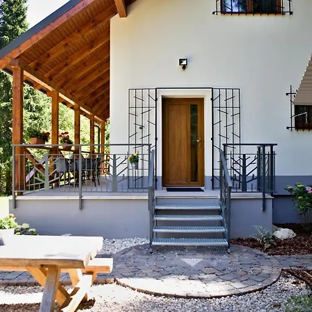 Chalet Maly Sokol Smizany